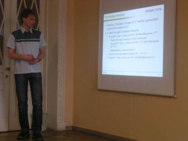 presentations/ Nicolas02_S.JPG