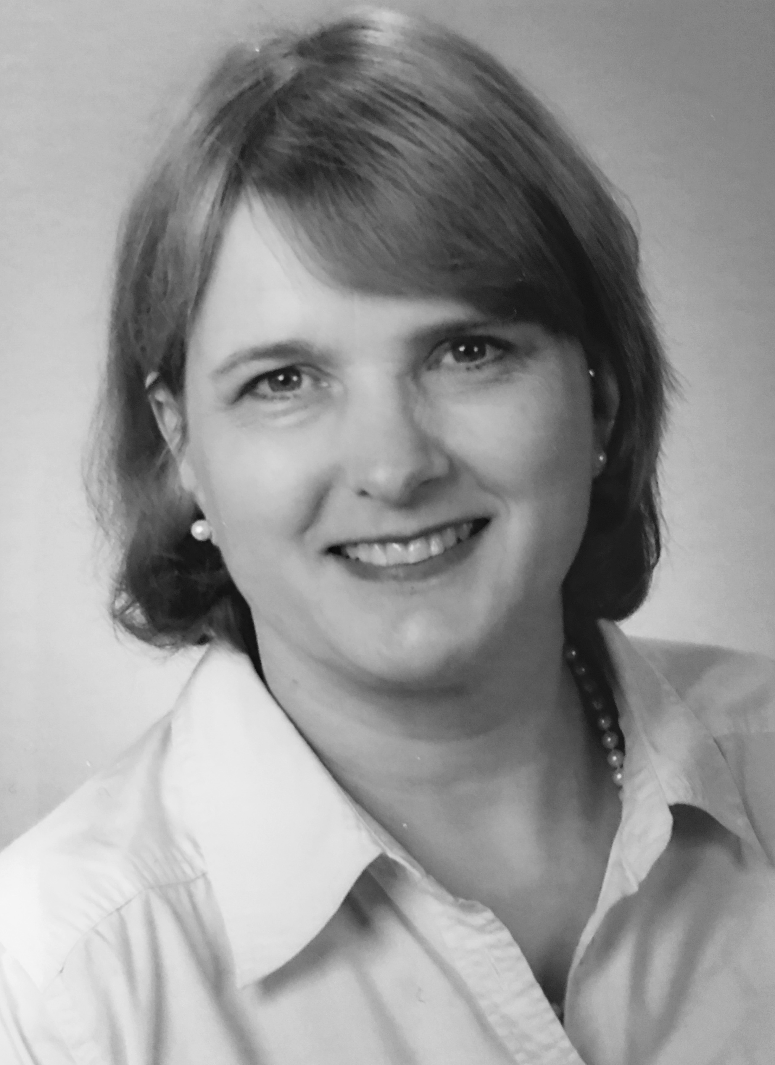File:KarenSchulz.jpg